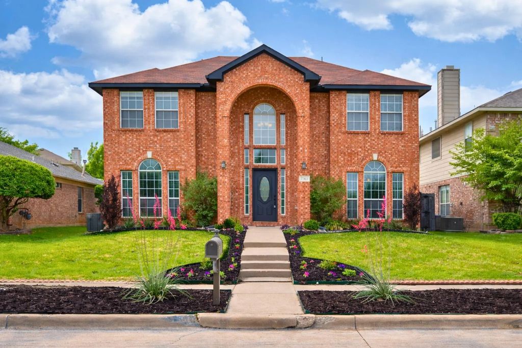 7763 Navajo Court, Fort Worth