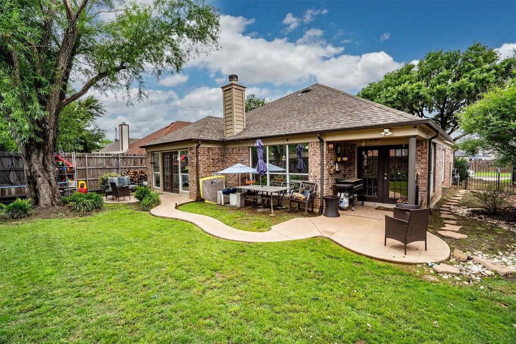4812 Lansdale Drive, Flower Mound