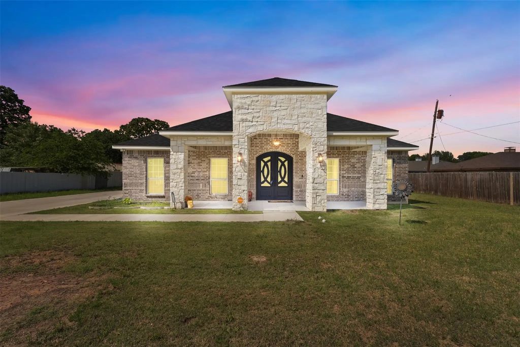 11101 Leeper Drive, Balch Springs