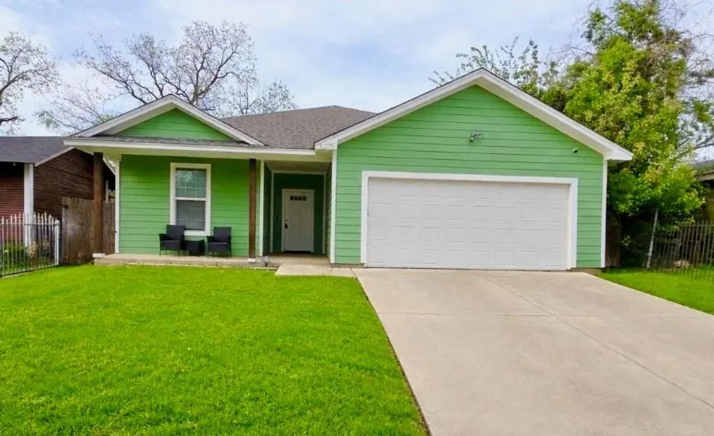 3225 Avenue M, Fort Worth