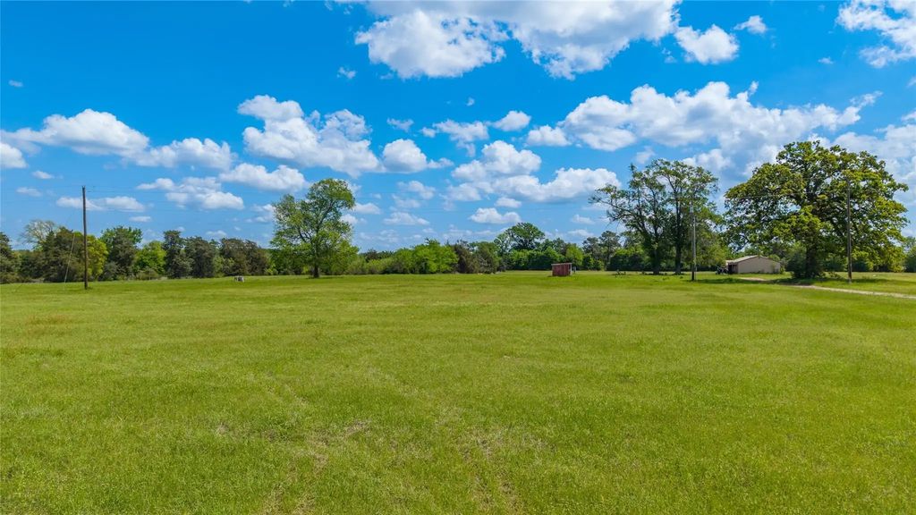 621 County Road 4275, Winnsboro