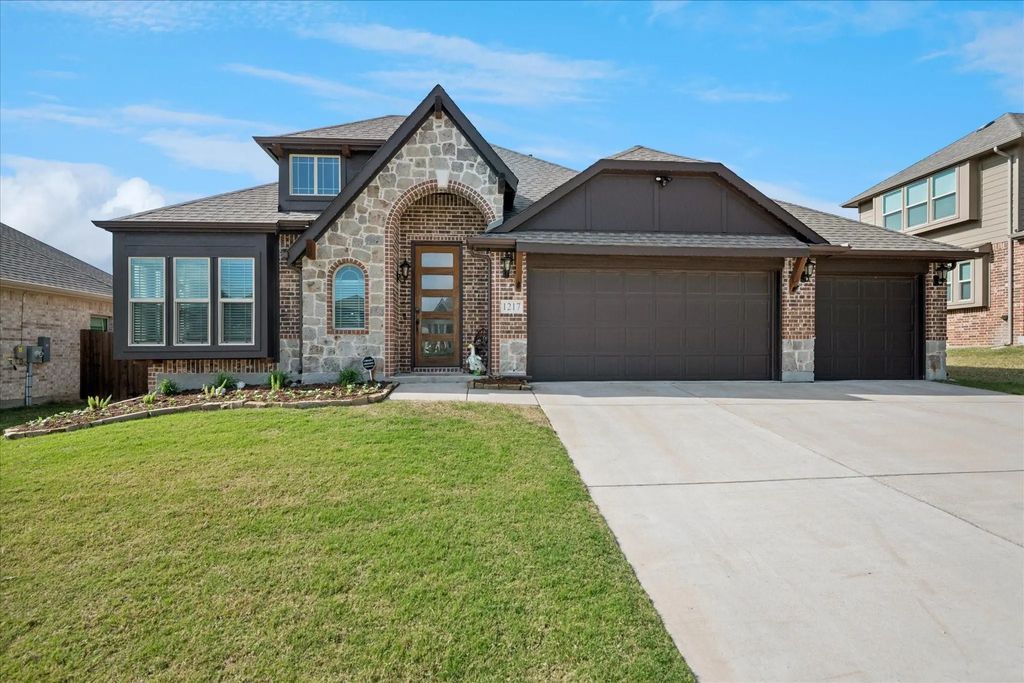 1217 Brentfield Drive, Anna