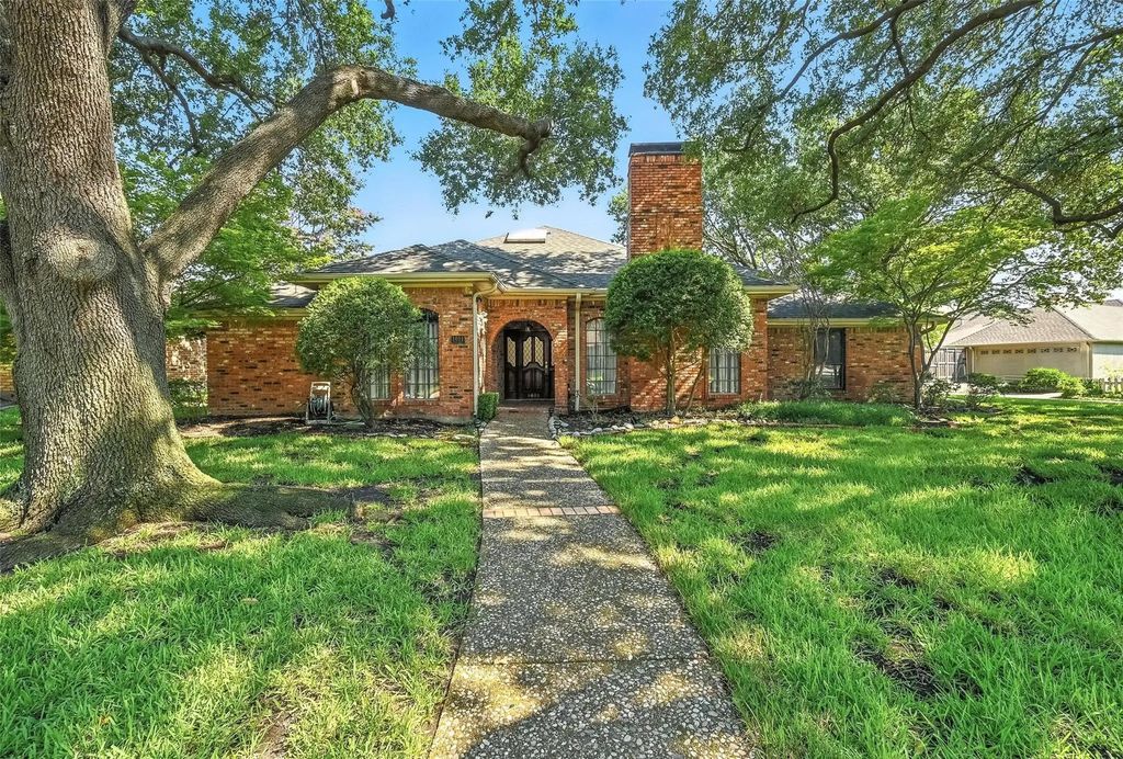 1401 Ports O Call Drive, Plano