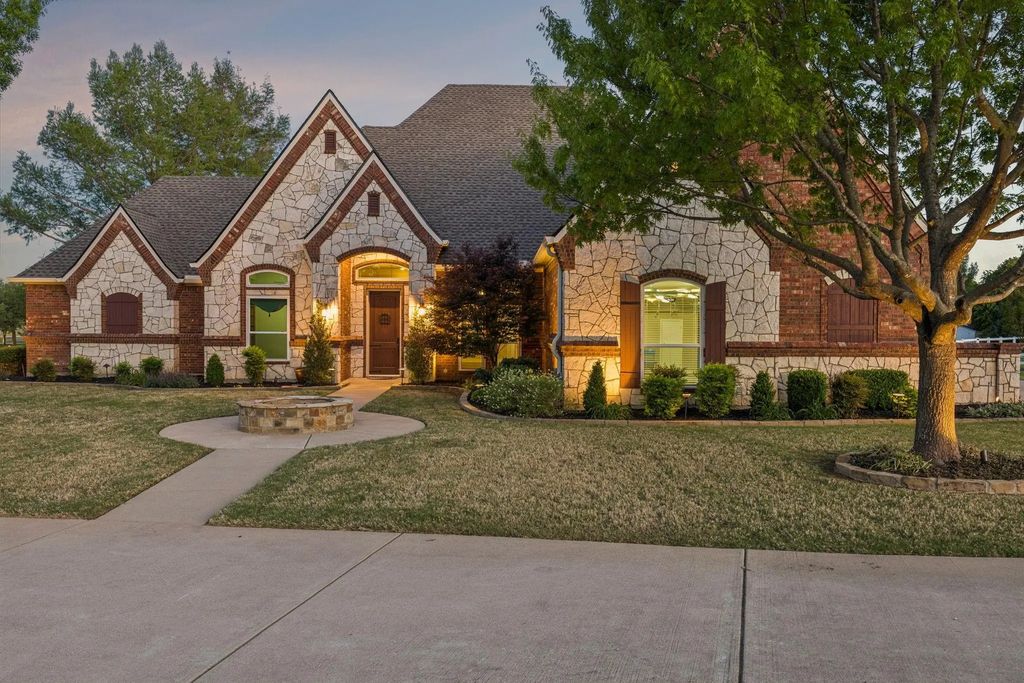 6532 Gehrig Circle, Burleson