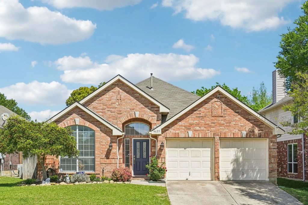 4625 Tanque Drive, Fort Worth