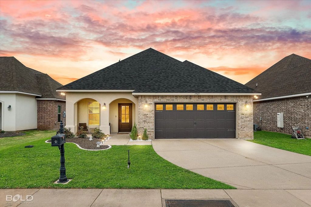 1965 Valdemar Place, Bossier City
