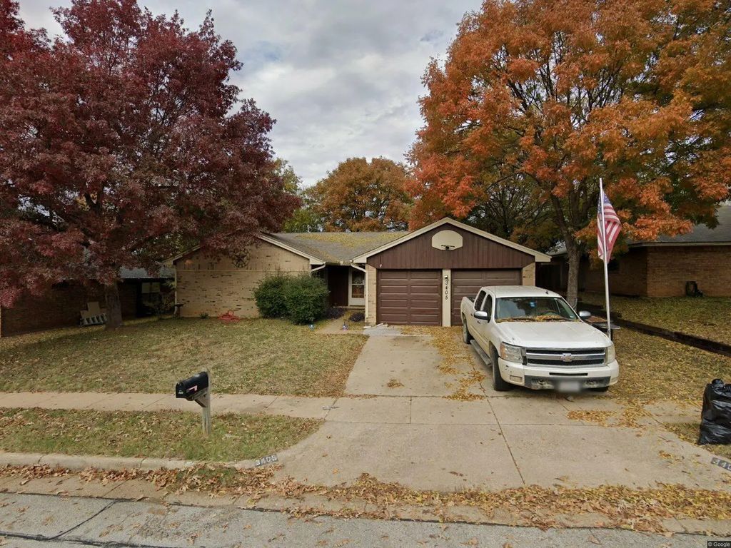 3405 Mill Ridge, Bedford
