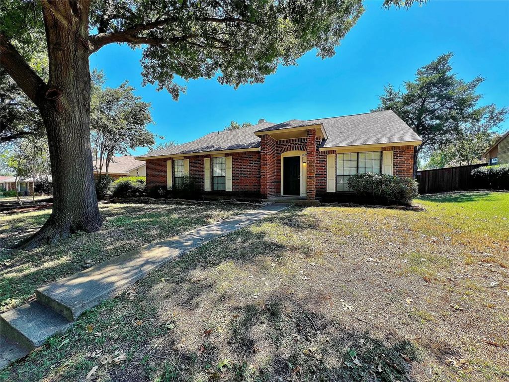 1028 Whitewater Trail, DeSoto