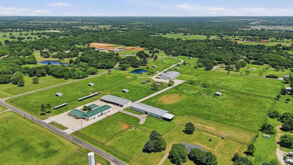 1030 Roland Road, Whitesboro
