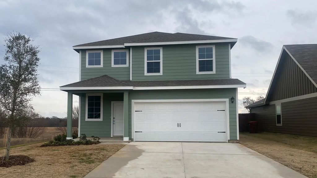 107 Hunters Way, Canton