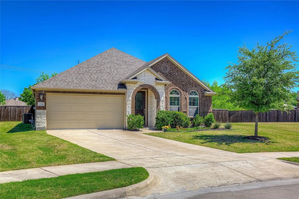 6716 Elm Street, Rowlett