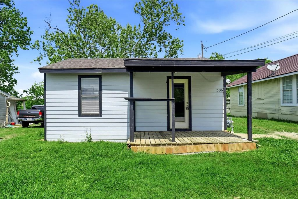 506 Bluebonnet Street, Aubrey