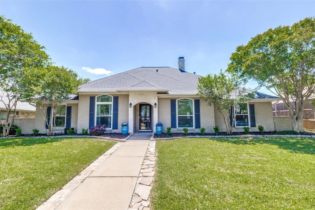 2236 Southern Circle, Carrollton