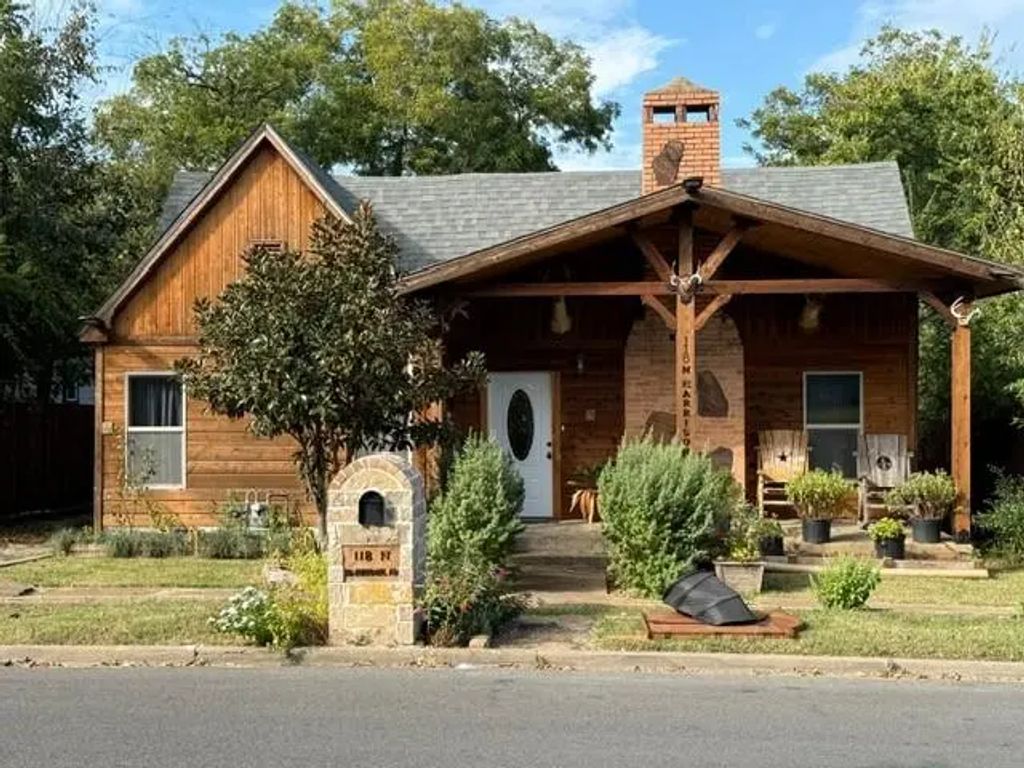 118 N Harrison Avenue, Sherman