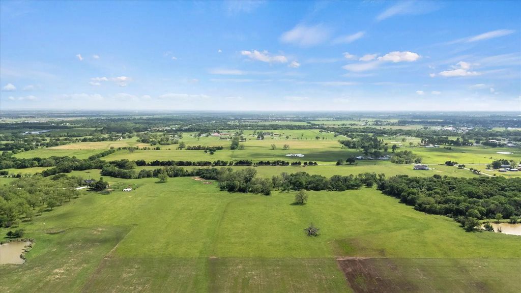 11742 Dane Road, Pilot Point