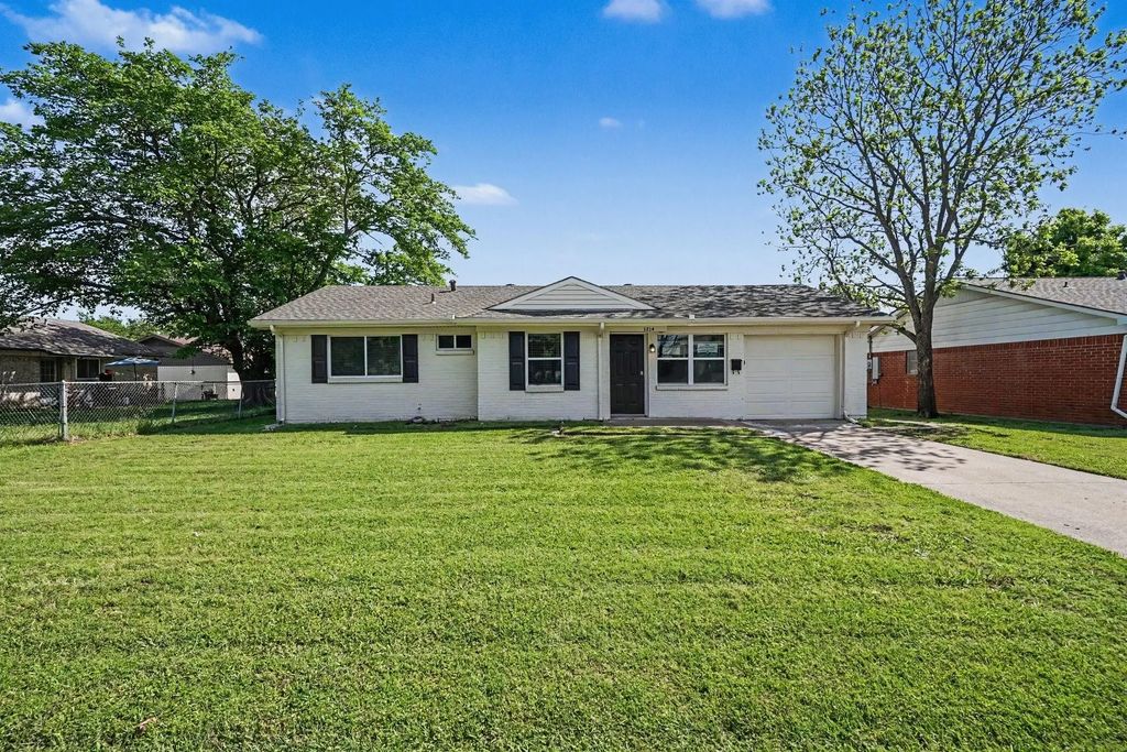 1214 Ashland Drive, Mesquite