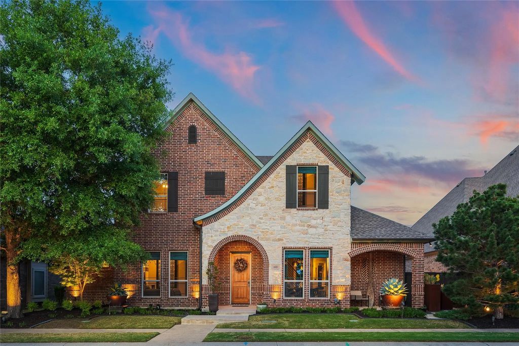 109 Royal Aberdeen Way, McKinney