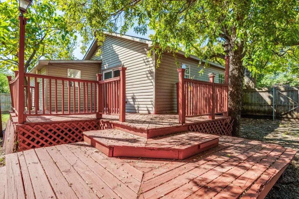 721 Wa Denton Drive, Van Alstyne