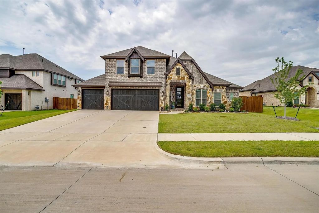 2005 Flora Lane, DeSoto