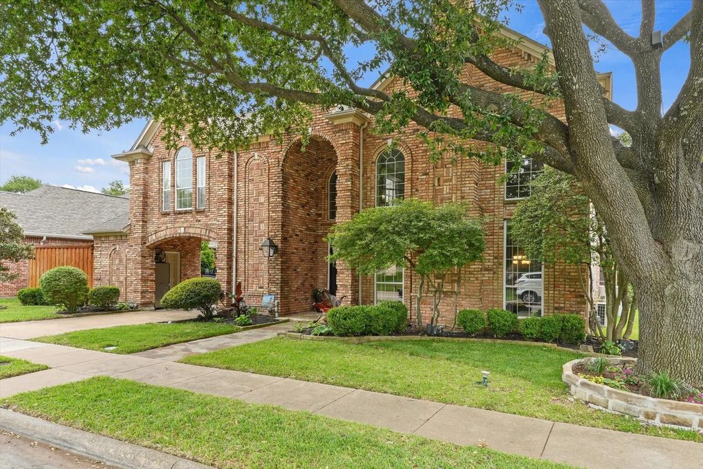 626 Creekbend Drive, Mesquite