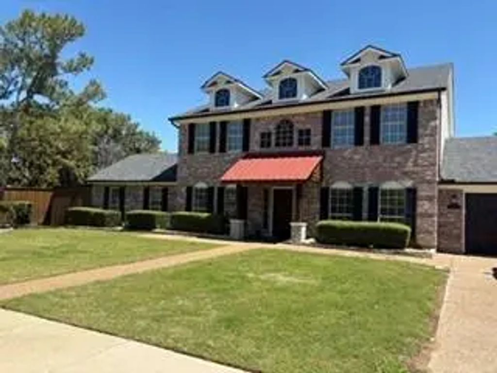 2504 Stanford Drive, Flower Mound