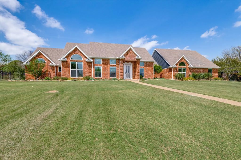 459 Chippendale Drive, Heath
