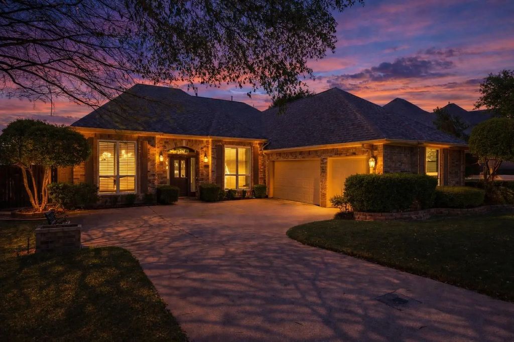 2715 Creek Crossing Drive, McKinney