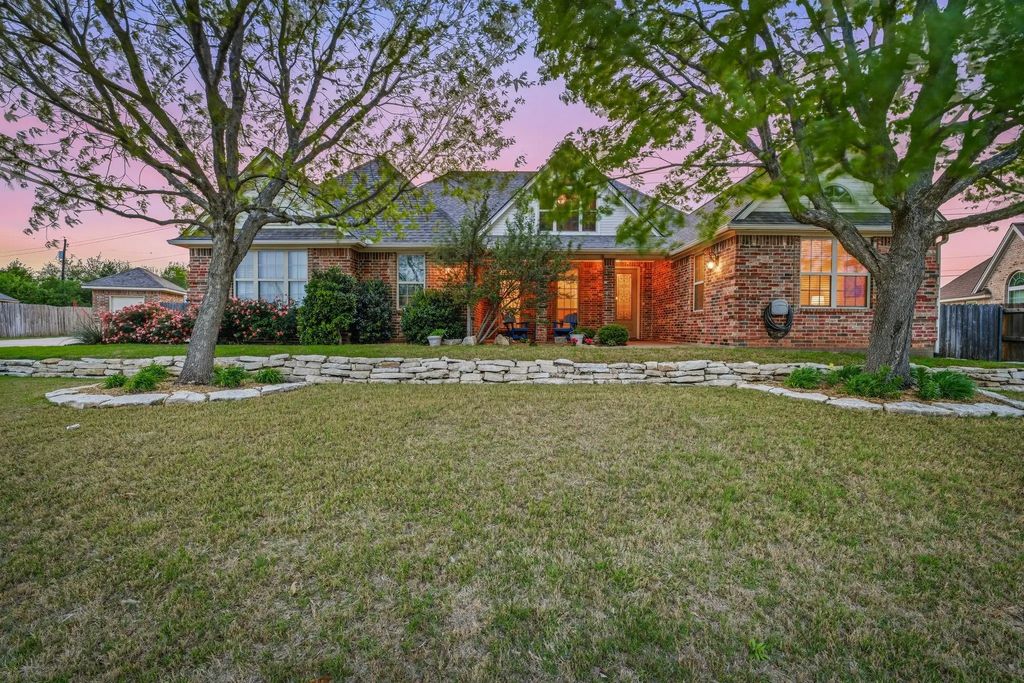 789 Bluebonnet Drive, Stephenville