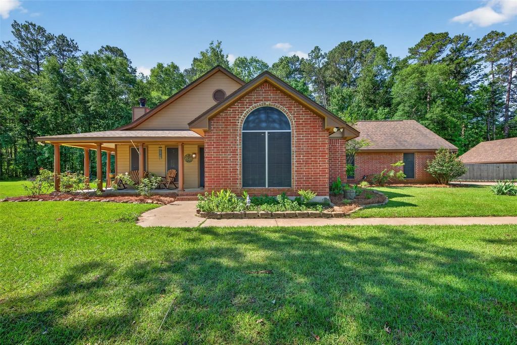 8695 Shane Lane, Keithville
