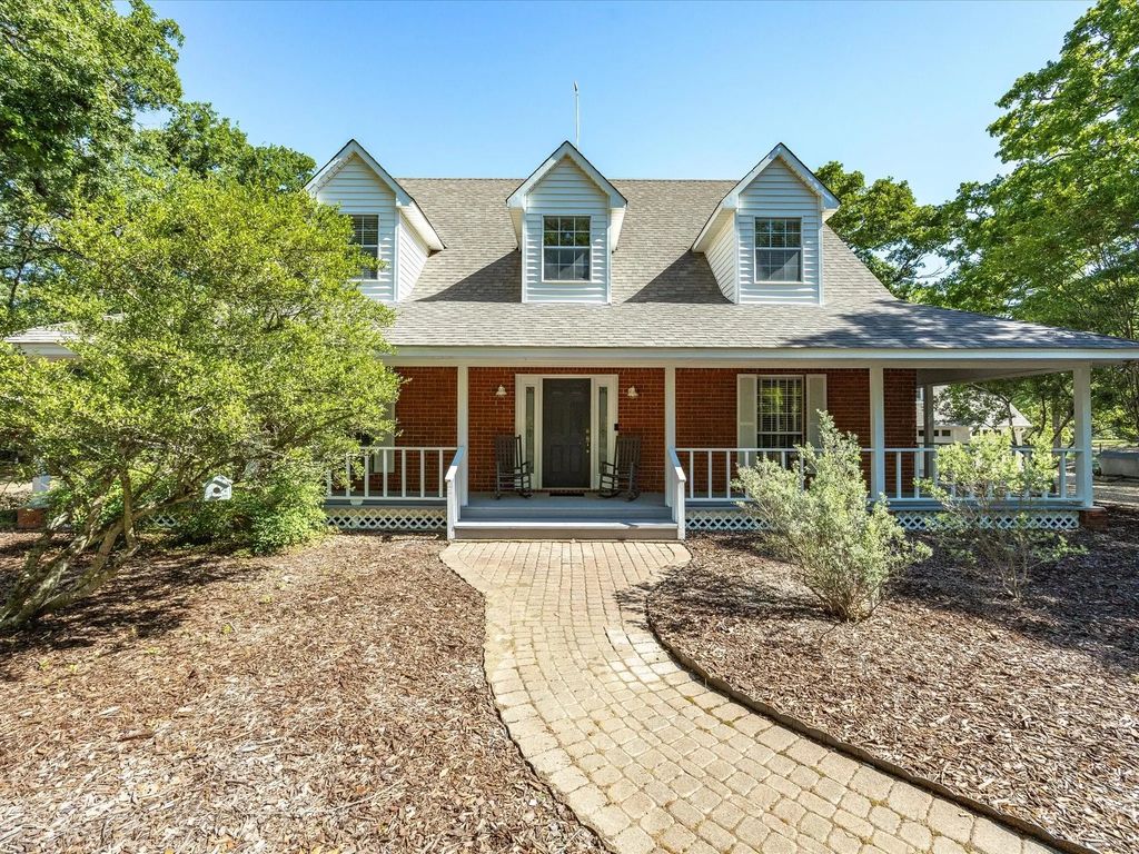 9627 County Road 4028, Kemp