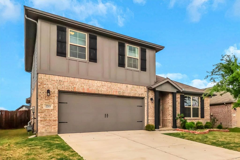 2215 Starling Street, Crandall