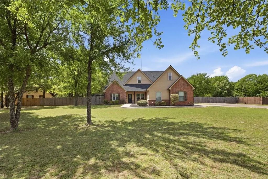 112 Mylea Lane, Weatherford