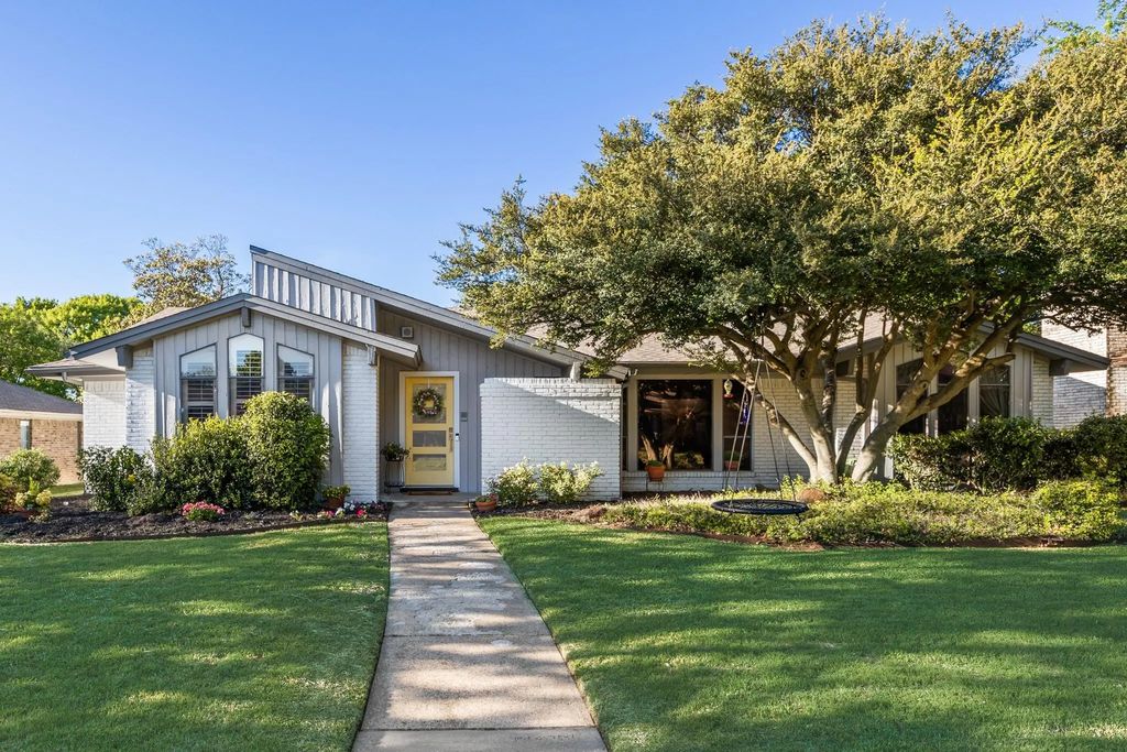 2825 Prairie Creek Drive, Plano