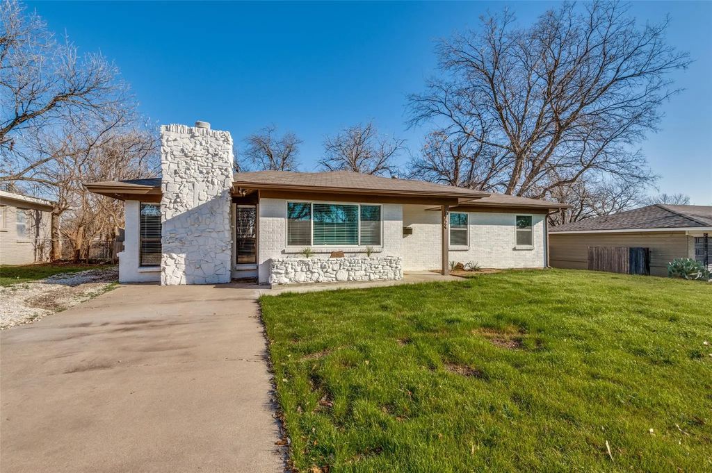 7724 Gaston Avenue, Fort Worth