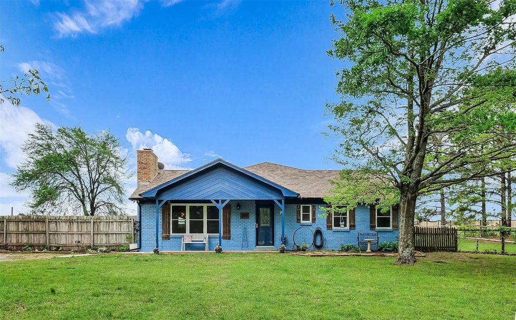 266 Locust Road, Pottsboro