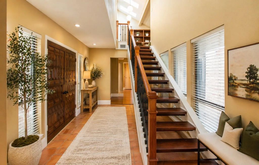 2405 Springpark Way, Richardson