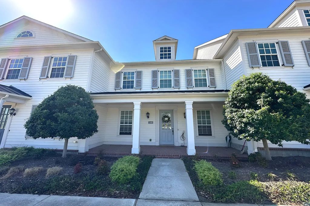 1140 Peacock Boulevard, Carrollton