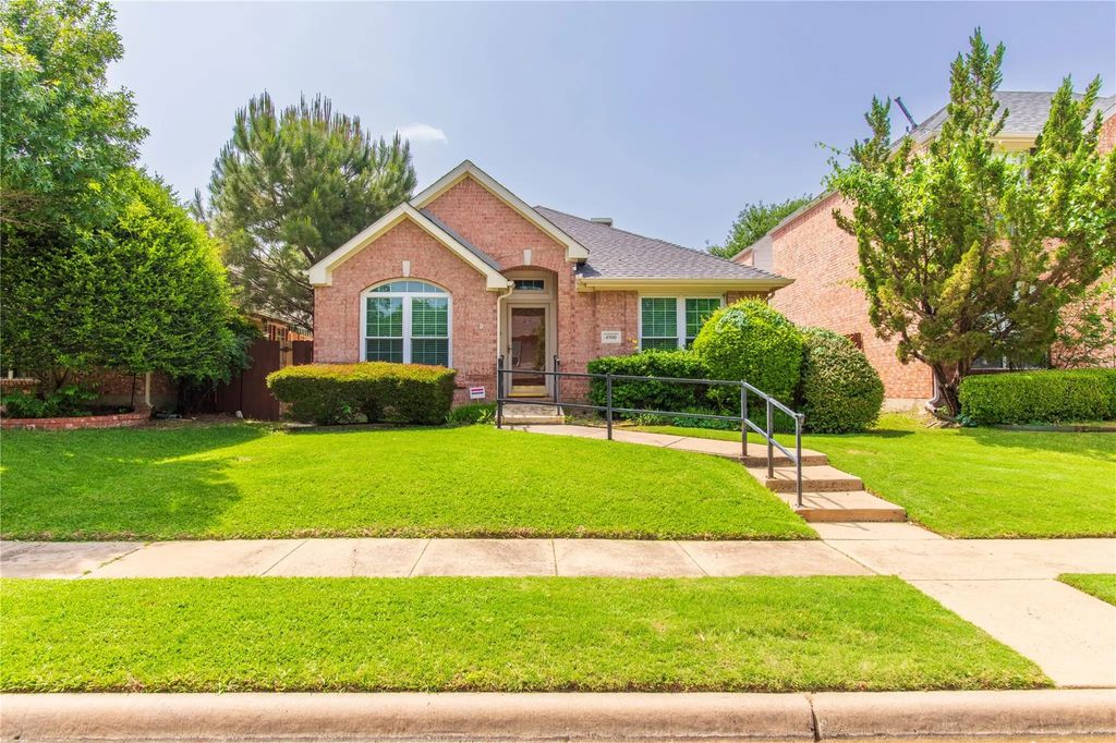 4900 Ridgedale Drive, Plano