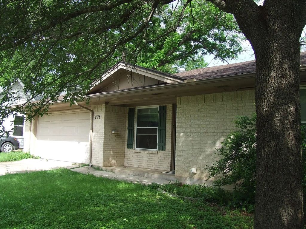 771 W Green Street, Stephenville