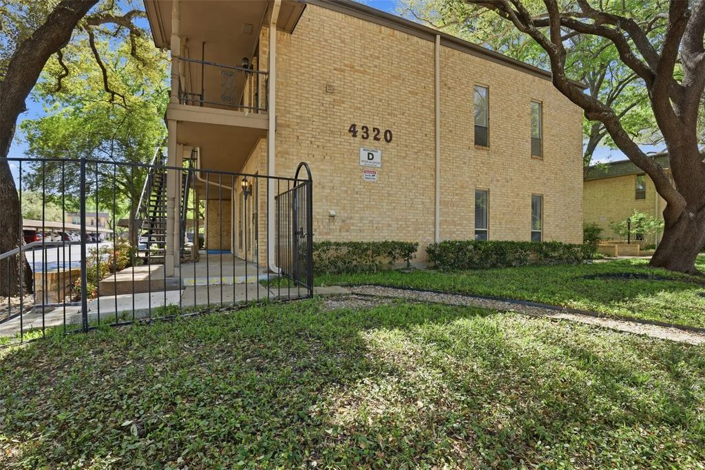 4320 Bellaire Drive S 131w, Fort Worth