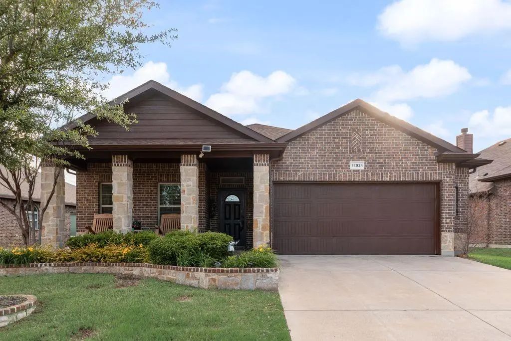 11021 Erinmoor Trail, Fort Worth