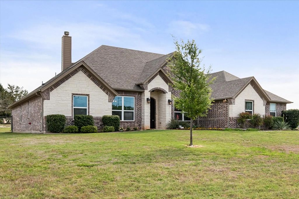3705 Lonesome Creek Road, Granbury