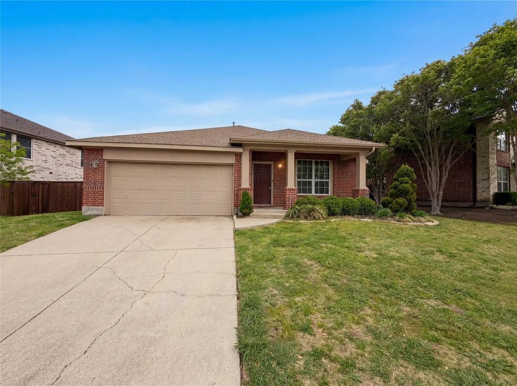 2124 Highland River Drive, Wylie