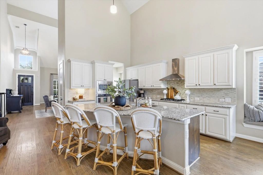 4001 Silk Vine Court, Fort Worth