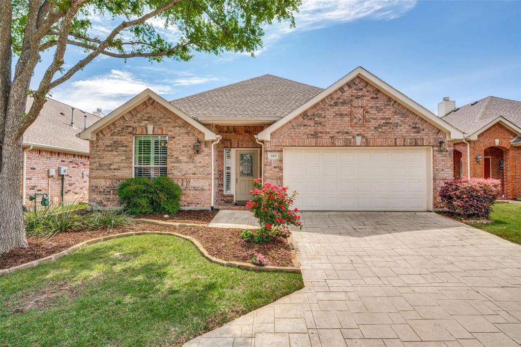 949 Winged Foot Drive, Fairview