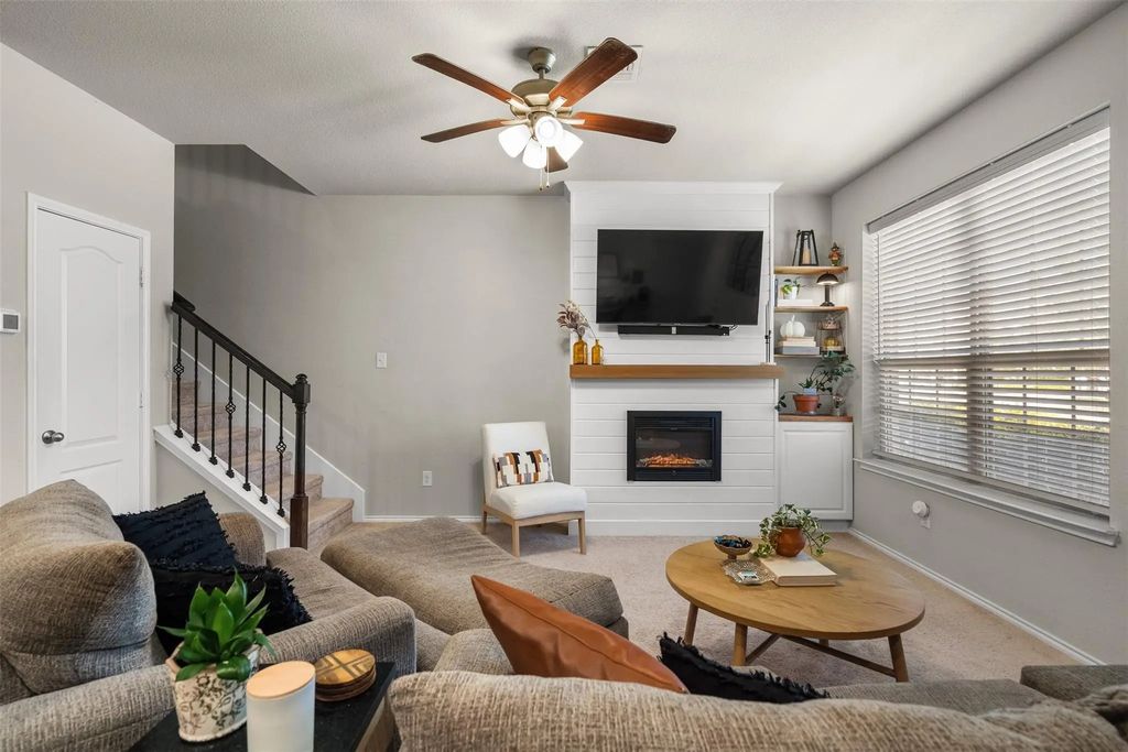 3541 Cricket Drive, Denton