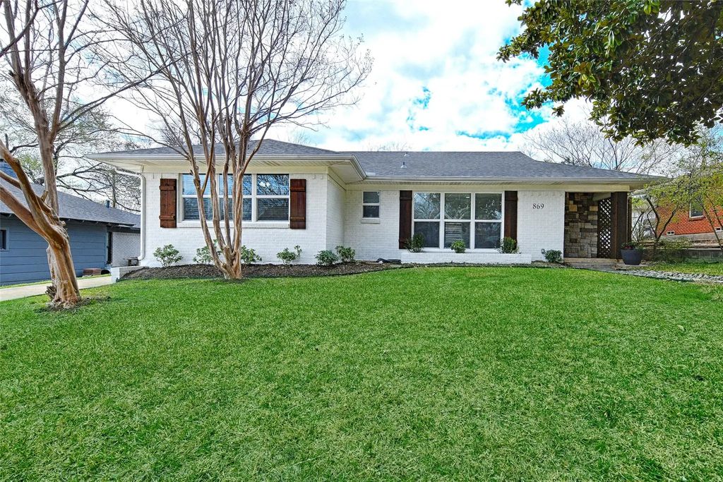 869 Peavy Road, Dallas