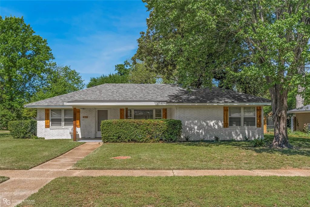 3640 Madison Park Boulevard, Shreveport