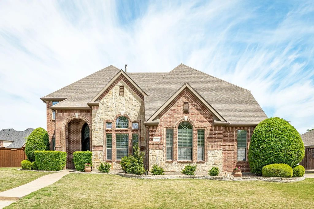 425 Quail Creek Drive, Murphy