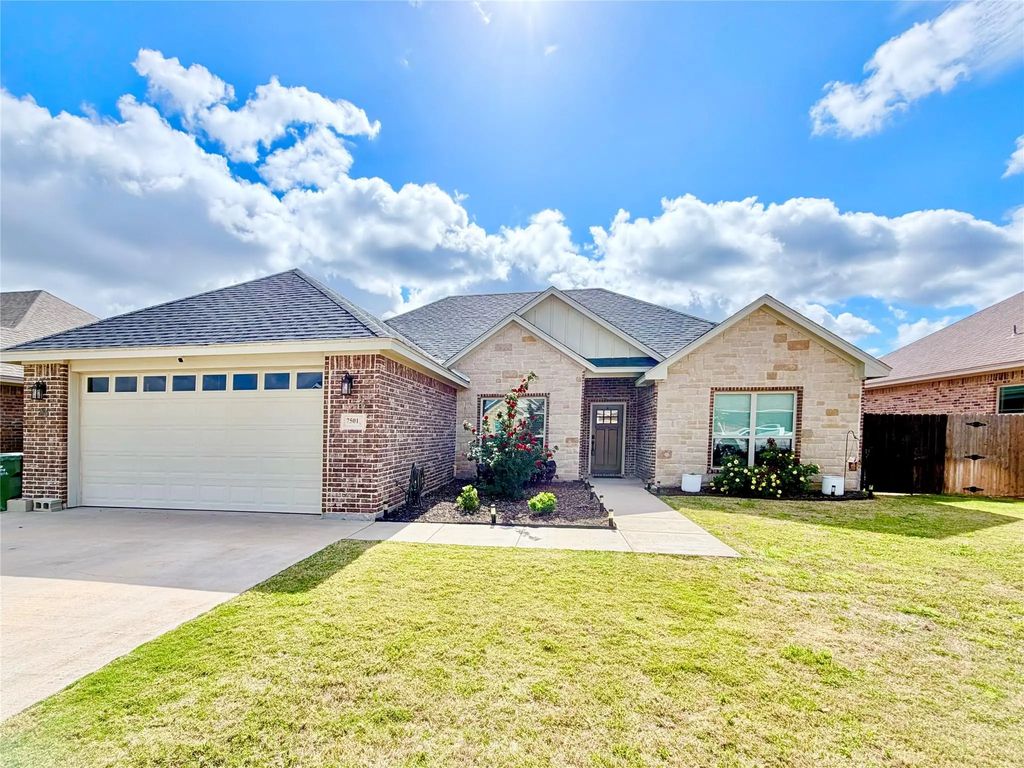 7501 Olive Grove Avenue, Abilene